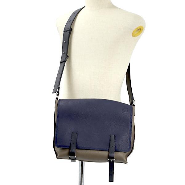 LOEWE ロエベ 316.12.AN64 ミリタリー メッセンジャー バッグ LOEWE ロエベ 316.12.AN64 ミリタリー メッセンジャー バッグ