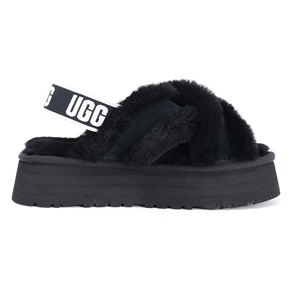 UGG（アグ） Disco Cross Slide ムートンサンダル プラットフォーム
