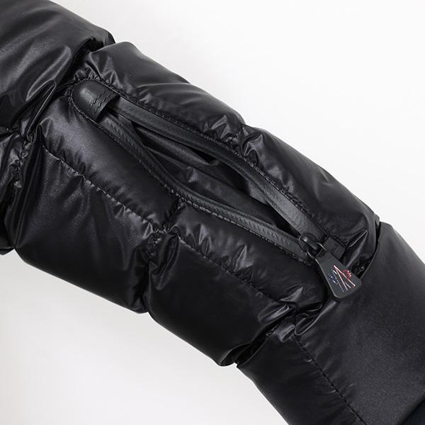 MONCLER モンクレール ARMONIQUE ダウンジャケット ショート丈 MONCLER モンクレール ARMONIQUE ダウンジャケット ショート丈