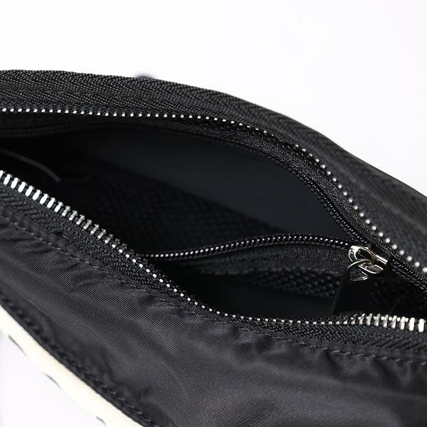 直販入荷 A.P.C. アーペーセー ベルトバッグ クロスボディバッグ