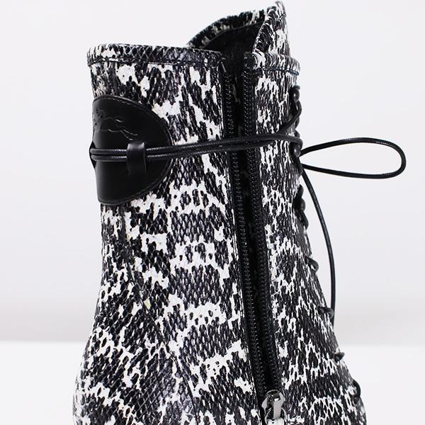 Longchamp ロンシャン ブラック　ショートブーツ 厚底 LONGCHAMP（ロンシャン） Lace up Boots ショートブーツ ブーツ ヒール