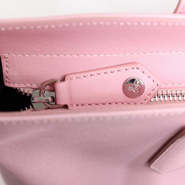 [美品] ヴィヴィアンウエストウッド トート ビジネス A4 オーブ 豹 美品] ヴィヴィアンウエストウッド トート ビジネス A4 オーブ