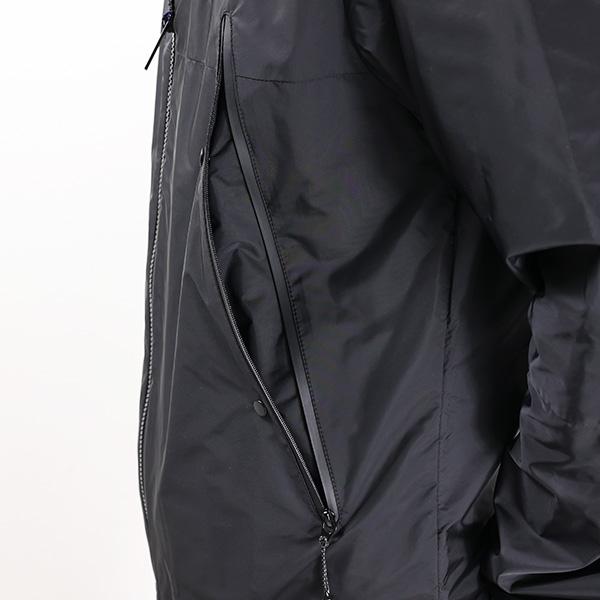 MONCLER モンクレール Junichi Rain Jacket ジャケット ロゴ MONCLER モンクレール Junichi Rain Jacket ジャケット ロゴ