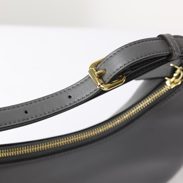 FENDI（フェンディ） FENDIGRAPHY SMALL HOBO BAG ショルダーバッグ