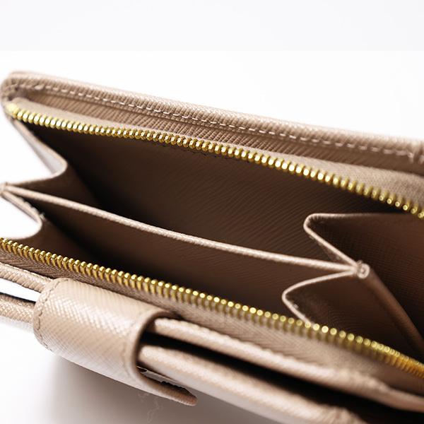 PRADA（プラダ） Bi-Fold Wallet 二つ折り財布 折りたたみ財布 小銭