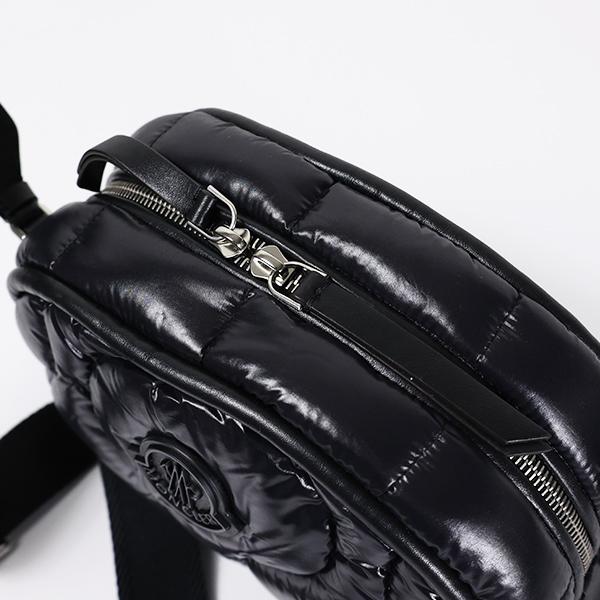 【新品未使用品級✨】モンクレール Delilah ショルダーバッグ クロスボディ MONCLER モンクレール DELILAH CROSS BODY BAG クロスボディ
