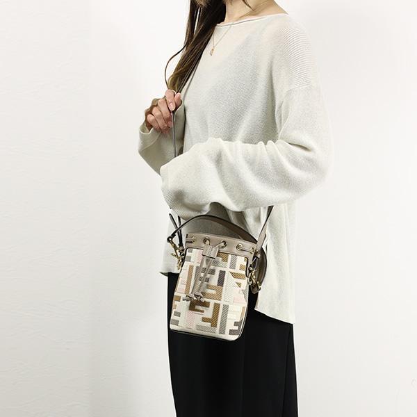 FENDI フェンディ モントレゾール ミニバケットバッグ FENDI フェンディ モントレゾール ミニバケットバッグ