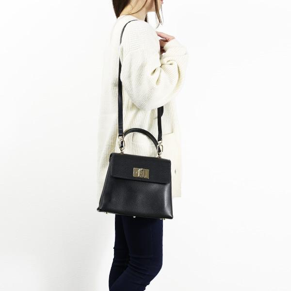 美品 フルラ 1927 S トップハンドル アーチロゴ レザー バッグ FURLA（フルラ） 1927 S TOP HANDLE ハンドバッグ ショルダーバッグ