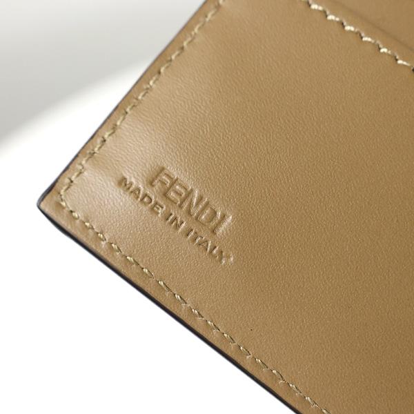 FENDI（フェンディ） 折りたたみ財布 ミニ財布 カードケース 名刺入れ