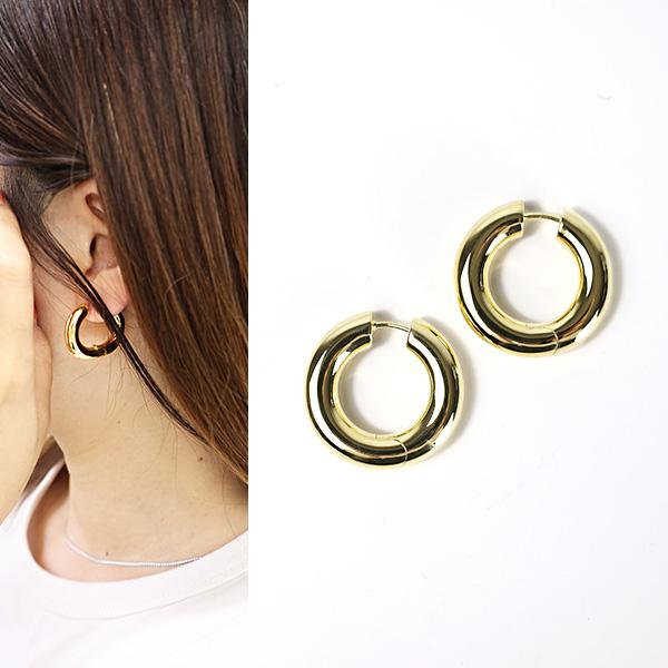 TOM WOOD（トムウッド） Chunky Hoops Medium Earrings Gold チャン