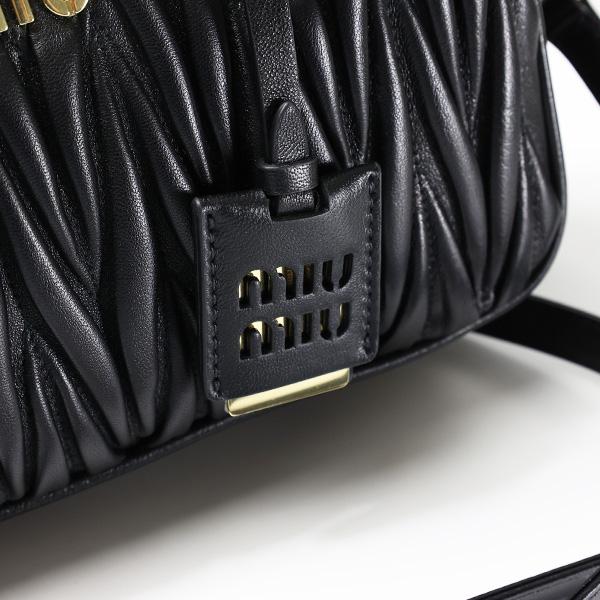 miu miu（ミュウミュウ） MATELASSE HAND BAG マテラッセ ハンドバッグ