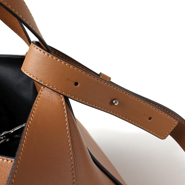 LOEWE（ロエベ） HAMMOCK BAG COMPACT ハンモックバッグ ハンドバッグ