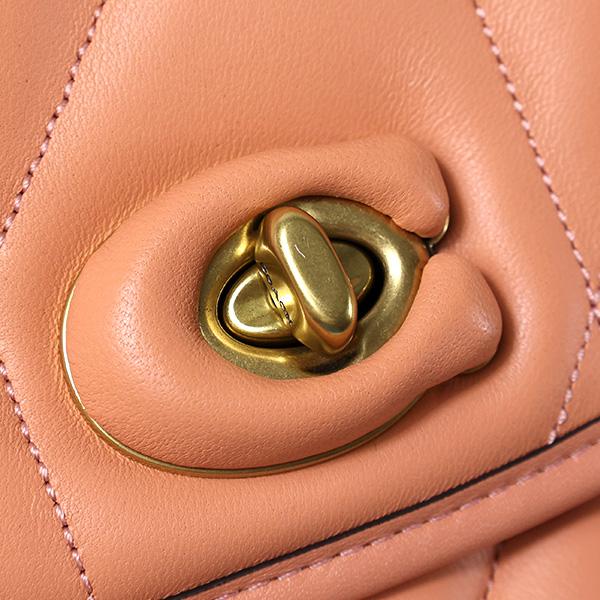 COACH（コーチ） Pillow Madison Shoulder Bag C8560 ショルダーバッグ