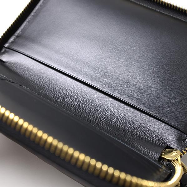 miu miu（ミュウミュウ） Passport Holder パスポートホルダー