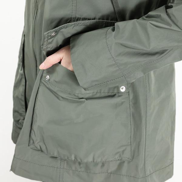 MONCLER モンクレール LEANDRO SHORT PARKA ジャケット ブルゾン アウター ジップアップ フード付き レディース 1A00133 549P3の画像
