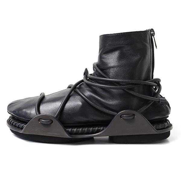 美品ブーツ　サルバトーレフェラガモ サルバトーレフェラガモ Salvatore Ferragamo Boots （BLACK