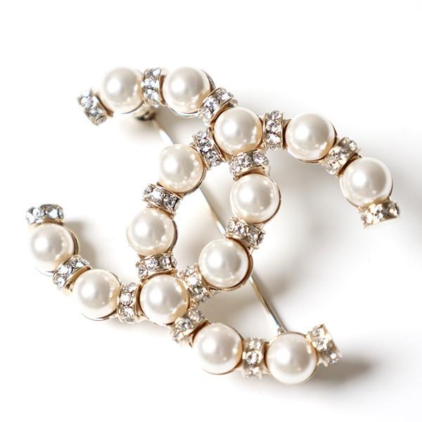 cc　ブローチ・ペントップ　ツーウェイ　3点 CHANEL（シャネル） Pearl CC Brooch ブローチ アクセサリー パール