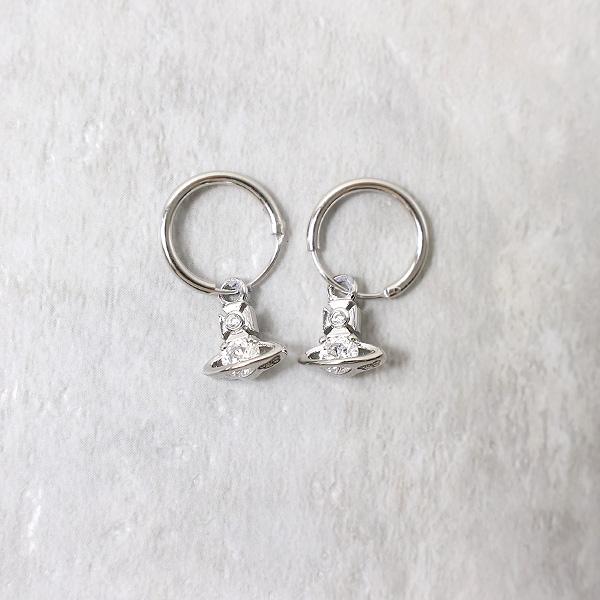 Vivienne Westwood フープピアス シルバーカラー　両耳 Vivienne Westwood（ヴィヴィアンウエストウッド） NINA SPARKLE