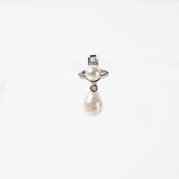 Vivienne Westwood（ヴィヴィアンウエストウッド） CYBILLE EARRINGS 
