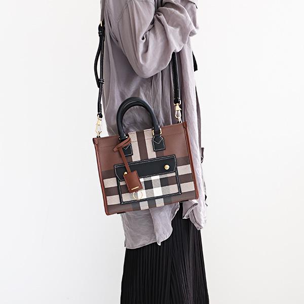 BURBERRY Burberry バーバリー Mini Freya Tote Bag