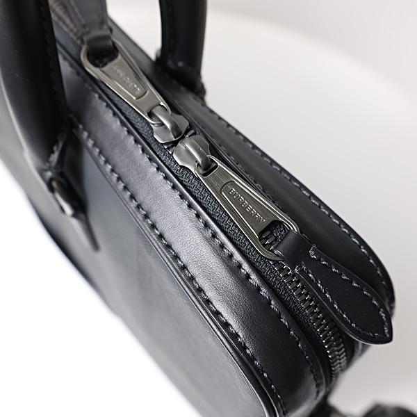 BURBERRY（バーバリー） Slim Ainsworth Briefcase ビジネスバッグ