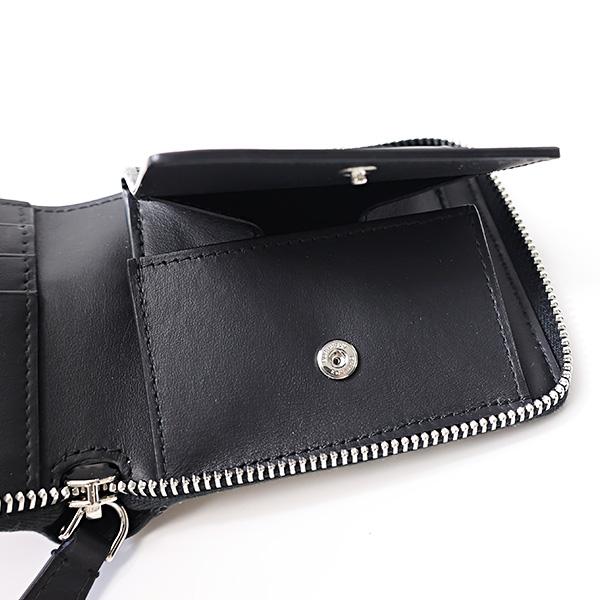 BURBERRY（バーバリー） Check Ziparound Wallet 二つ折り財布