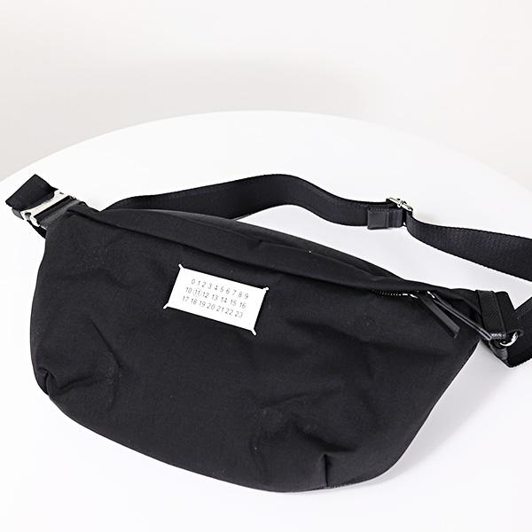 Maison Margiela メゾン マルジェラ Glam Slam Belt Bag グラム Maison Margiela メゾン マルジェラ Glam Slam Belt Bag グラム
