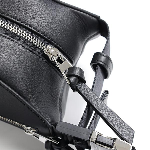 LOEWE（ロエベ） Convertible Sling ボディバッグ クロスボディ