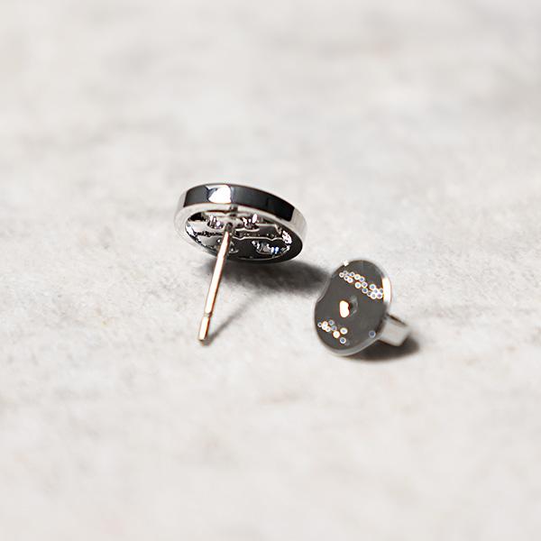 TORY BURCH（トリーバーチ） Miller Stud Earrings スタッドピアス 