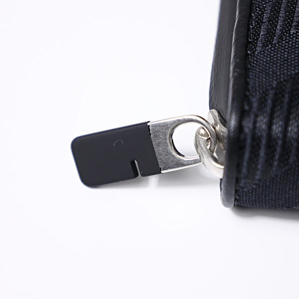 BURBERRY（バーバリー） Medium Check Jacquard Zip Wallet 二つ折り