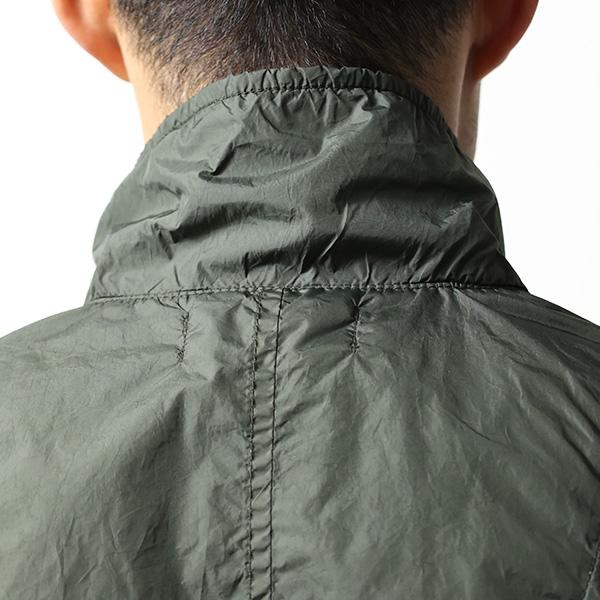 STONE ISLAND ストーンアイランド Garment Dyed Crinkle Nylon Jacket ブルゾン ジャケット フードなし ジップアップ 撥水 ナイロン 801541022の画像