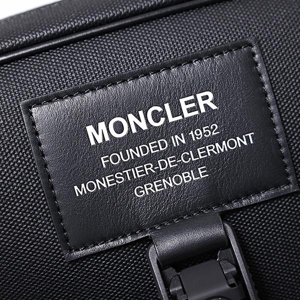 MONCLER モンクレール Nakoa Crossbody Bag クロスボディバッグ MONCLER モンクレール Nakoa Crossbody Bag クロスボディバッグ