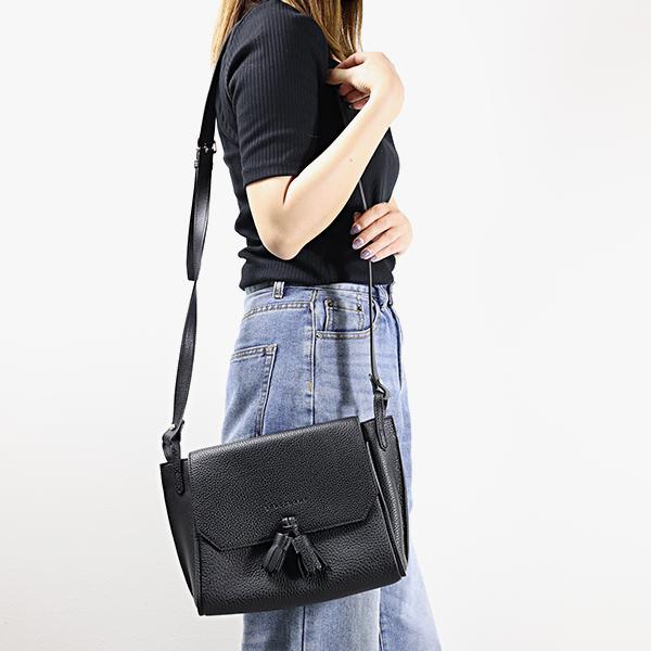 LONGCHAMP（ロンシャン） Penelope ショルダーバッグ クロスボディ