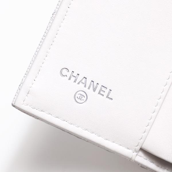CHANEL（シャネル） Tri-Fold Small Wallet 三つ折り財布 ミニ財布
