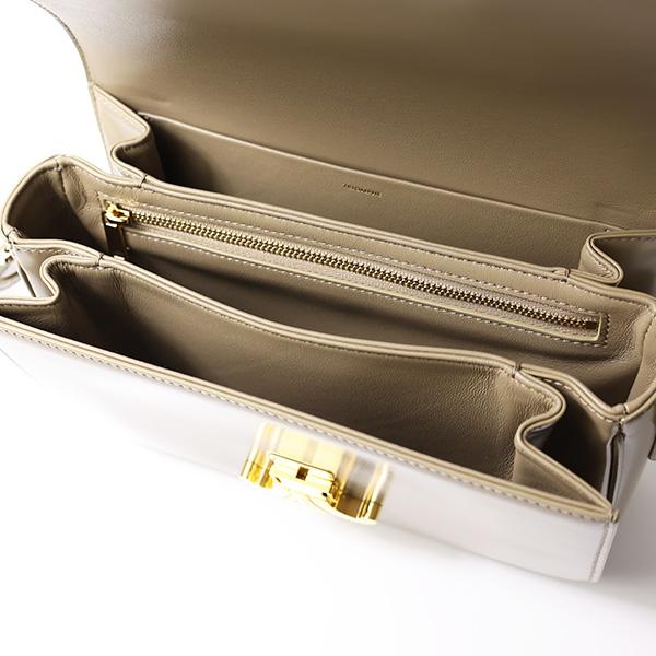 CELINE（セリーヌ） CLASSIQUE TRIOMPHE Shoulder Bag クラシック