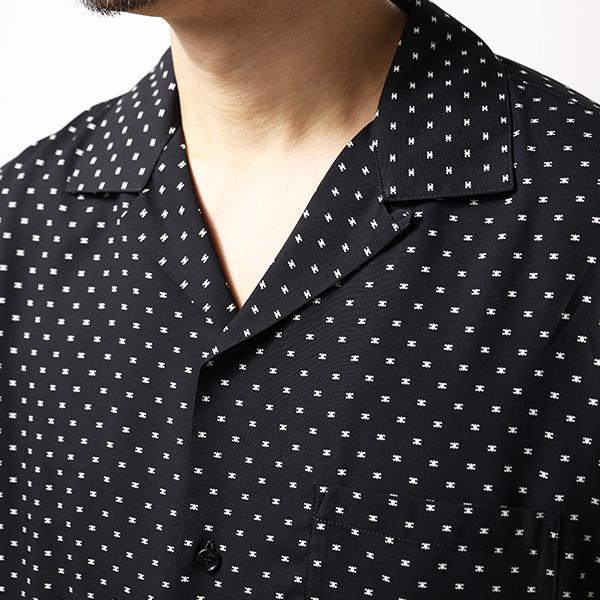 CELINE セリーヌ Hawaiian Shirts プリントビスコース ハワイアンシャツ 半袖 ポケット付き オープンカラー ルーズフィット トップス メンズ 2C946313V 38CEの画像