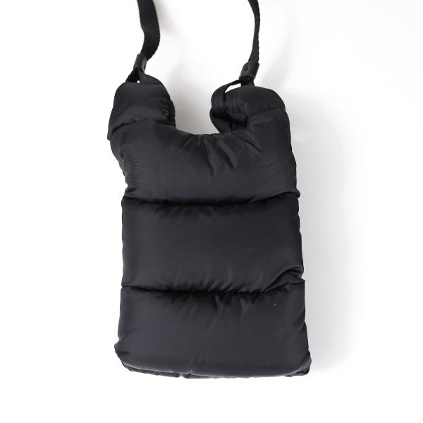 MONCLER モンクレール Legere Small Crossbody Bag クロスボディ MONCLER モンクレール Legere Small Crossbody Bag クロスボディ