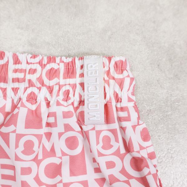 MONCLER 2B00014 596S8 Monogram Logo Short Pants ボトムのみ MONCLER モンクレール Monogram Logo Short Pants モノグラム