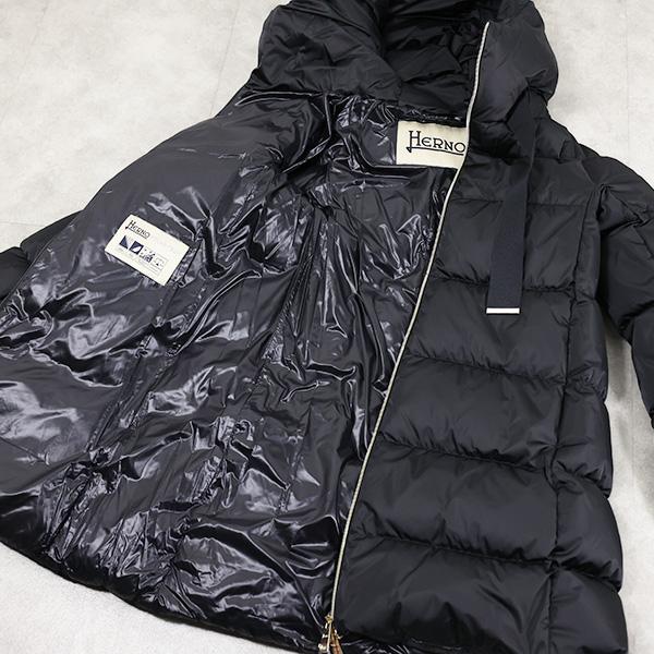 HERNO ヘルノ A-Shape Satin Down Coat ダウンコート サテン A HERNO ヘルノ A-Shape Satin Down Coat ダウンコート サテン A
