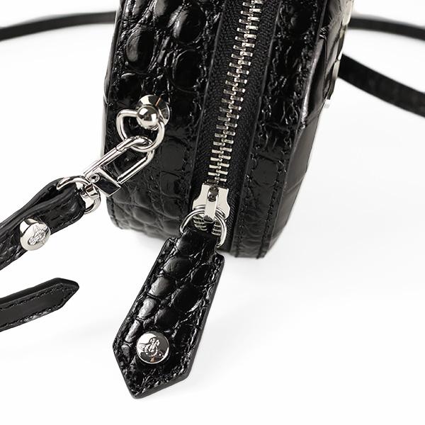 Vivienne Westwood（ヴィヴィアンウエストウッド） ショルダーバッグ