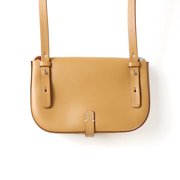 IL BISONTE（イルビゾンテ） ショルダーバッグ TONDINA PICCARDA S