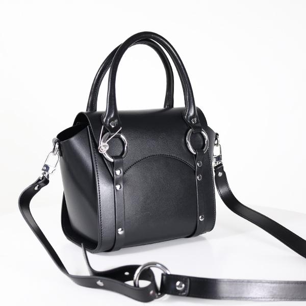 Vivienne Westwood（ヴィヴィアンウエストウッド） ハンドバッグ BETTY