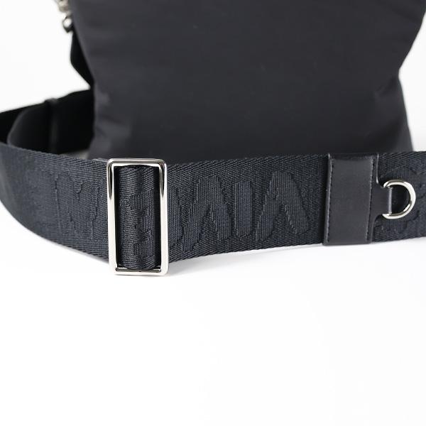 Vivienne Westwood（ヴィヴィアンウエストウッド） ショルダーバッグ