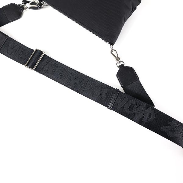 Vivienne Westwood（ヴィヴィアンウエストウッド） ショルダーバッグ