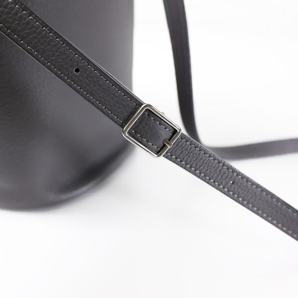 【LaG ヴィンテージ】CELINE セリーヌ ショルダーバッグ Big Bag Nano Bucket Bag 187243A4U 10DC ハンドバッグ レザー 2WAY クロスボディ LaG Onlinestoreの画像