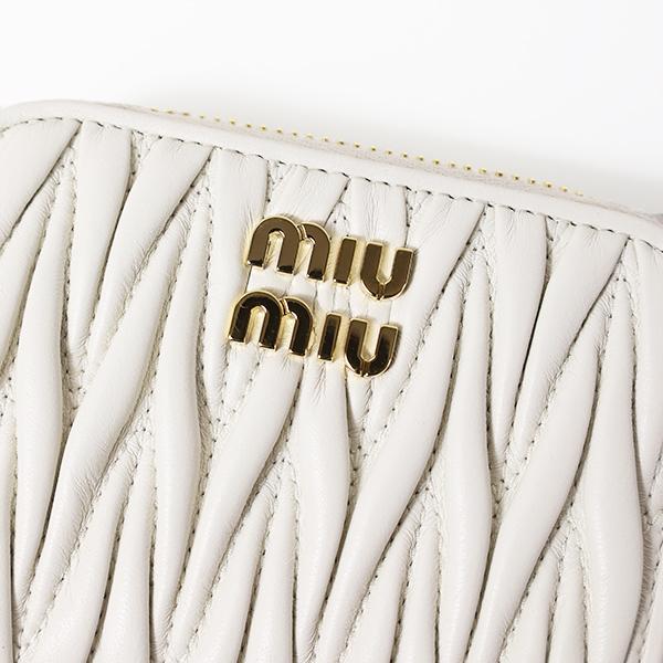 み*♡様 人気！miumiu ミュウミュウ　ケース　マテラッセ ミュウ ミュウ(Miu Miu)ミュウ ミュウ MATELASSE'MIU マテラッセ