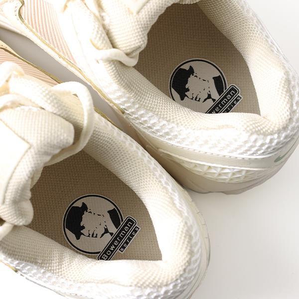 ズーム ボメロ NIKE ナイキ スニーカー ZOOM VOMERO 5 FQ6868