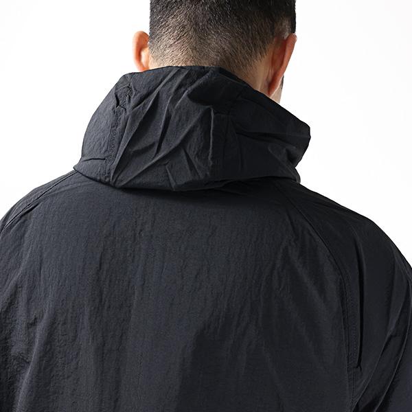 MAISON KITSUNE（メゾン キツネ） ウィンドブレーカー Grey Fox Head