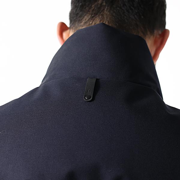 MACKAGE マッカージュ ダウンベスト Down Vest BOBBIE-Z メンズ アウター ストレッチ フードなし スタンドカラー シリコンロゴ LaG Onlinestoreの画像