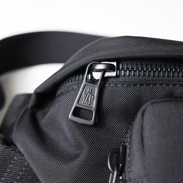 MONCLER（モンクレール） ボディバッグ DURANCE Crossbody Bag 5M00005